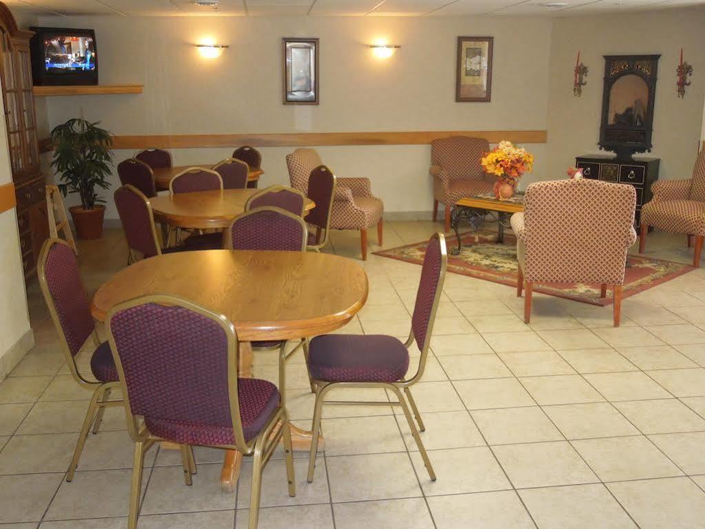 Baymont By Wyndham Essex Burlington Area Hotel Luaran gambar