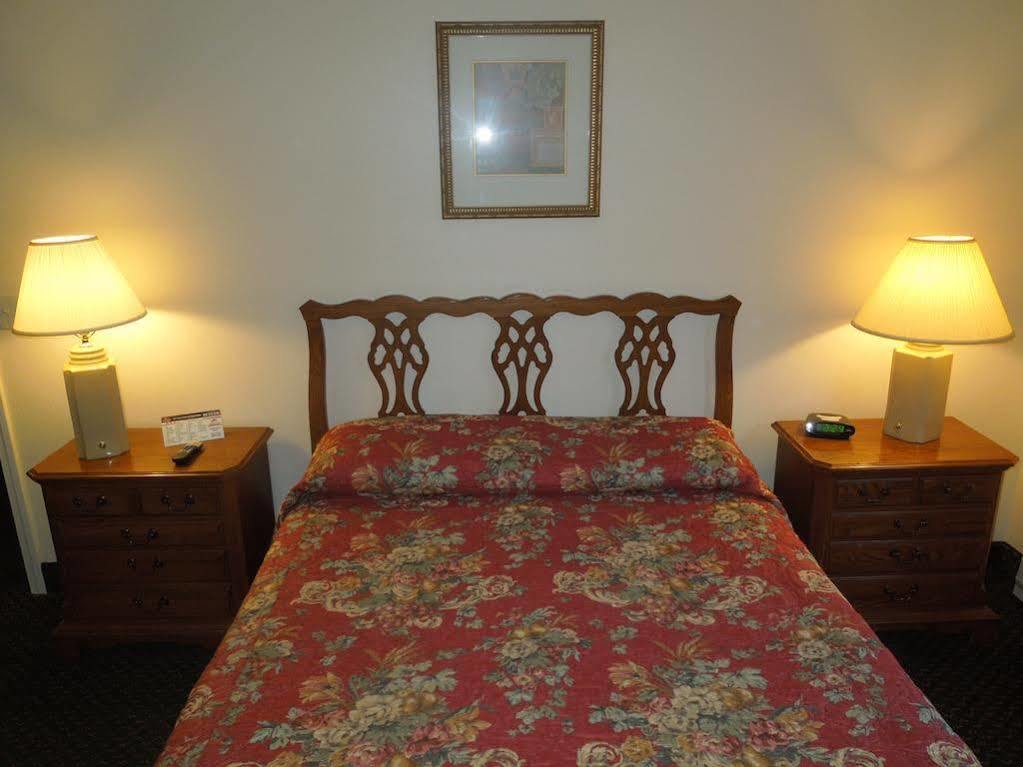 Baymont By Wyndham Essex Burlington Area Hotel Luaran gambar