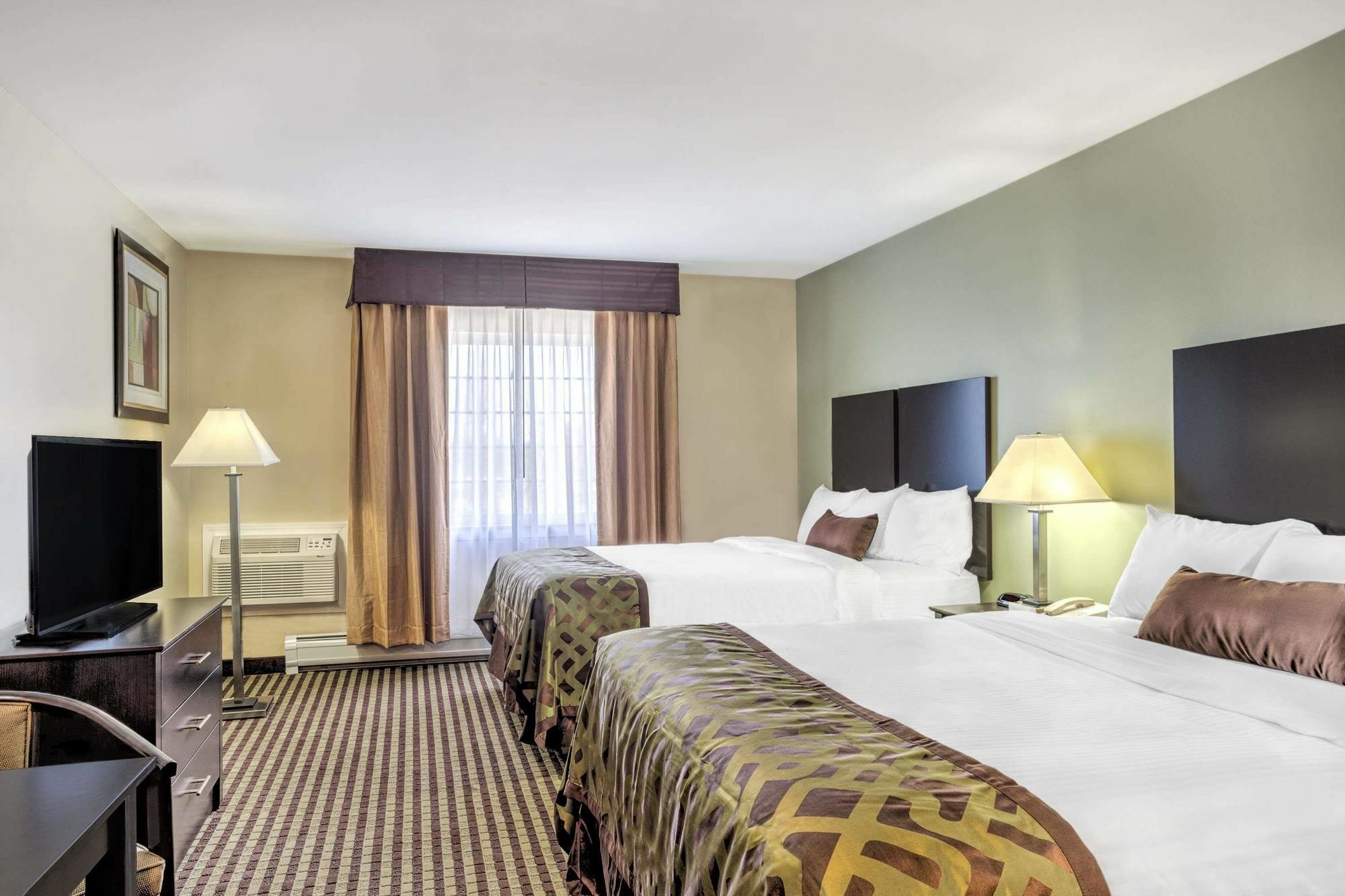 Baymont By Wyndham Essex Burlington Area Hotel Luaran gambar